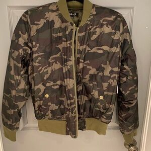 Army fatigue bomber jacket sz M NWT